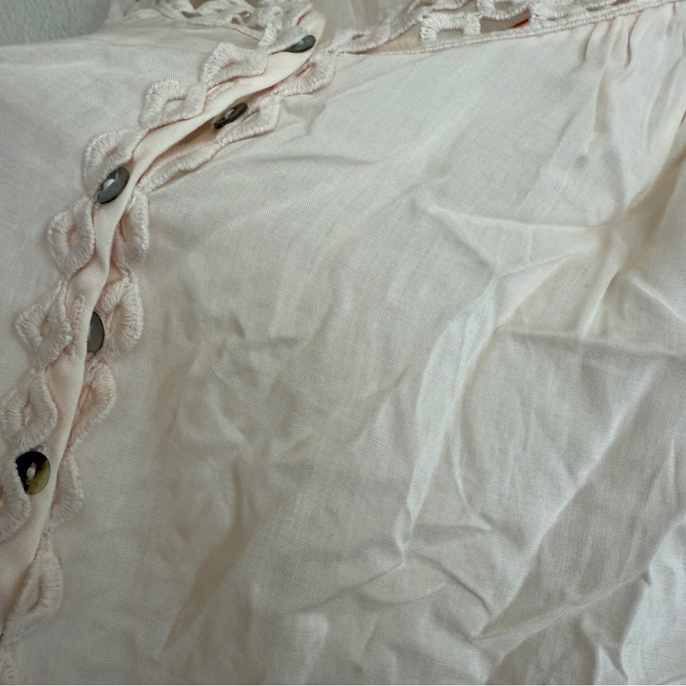 Sundance Cream Blouse with Cut-Out Details Sz L - Picture 4 of 13